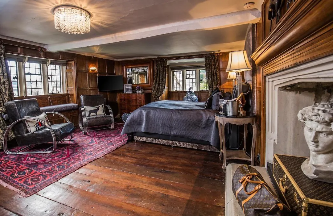 Court House Manor Luxury B&B-1