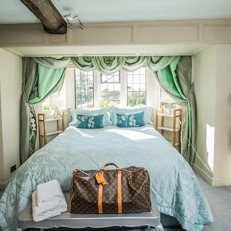 Court House Manor Luxury B&B-3